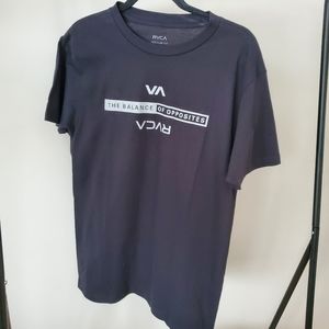 RVCA Men's  black Crew neck T-shirt with logo on front Size Small